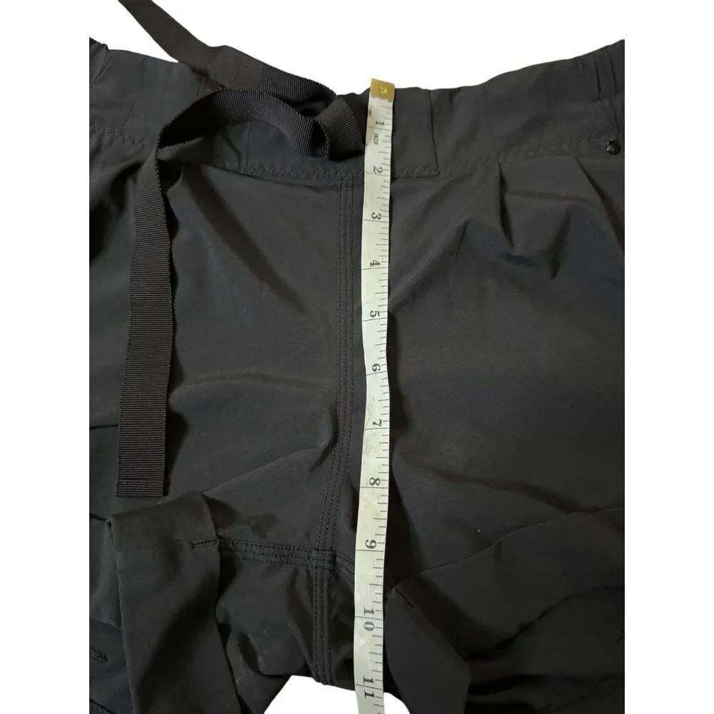 Lululemon Spring Break Away Short Black First Release Women Size 4  3" W7920S - Picture 9 of 16